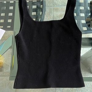 Aritzia tank
